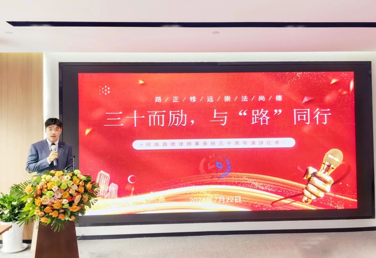 1721723184864484.jpg 424e426b09cee662bf007f2000839e96.jpg